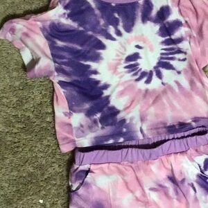 Tie die